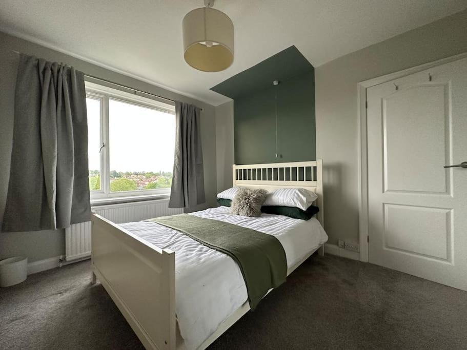 Stunning 5 Bed House In Chapel Allerton, Sleeps 9 リーズ エクステリア 写真