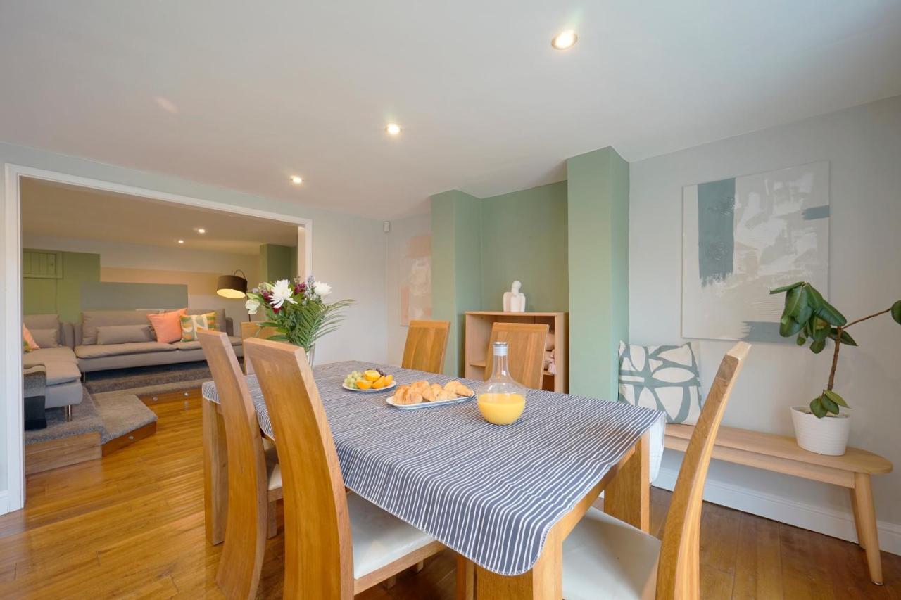Stunning 5 Bed House In Chapel Allerton, Sleeps 9 リーズ エクステリア 写真