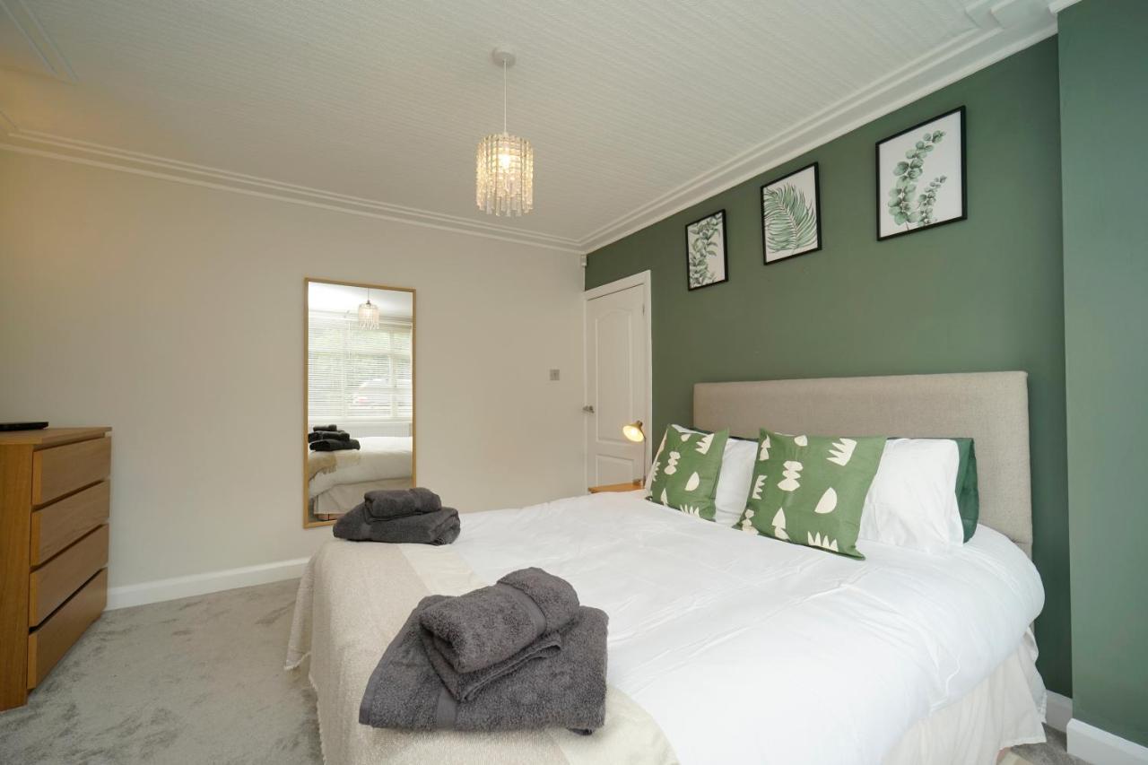 Stunning 5 Bed House In Chapel Allerton, Sleeps 9 リーズ エクステリア 写真
