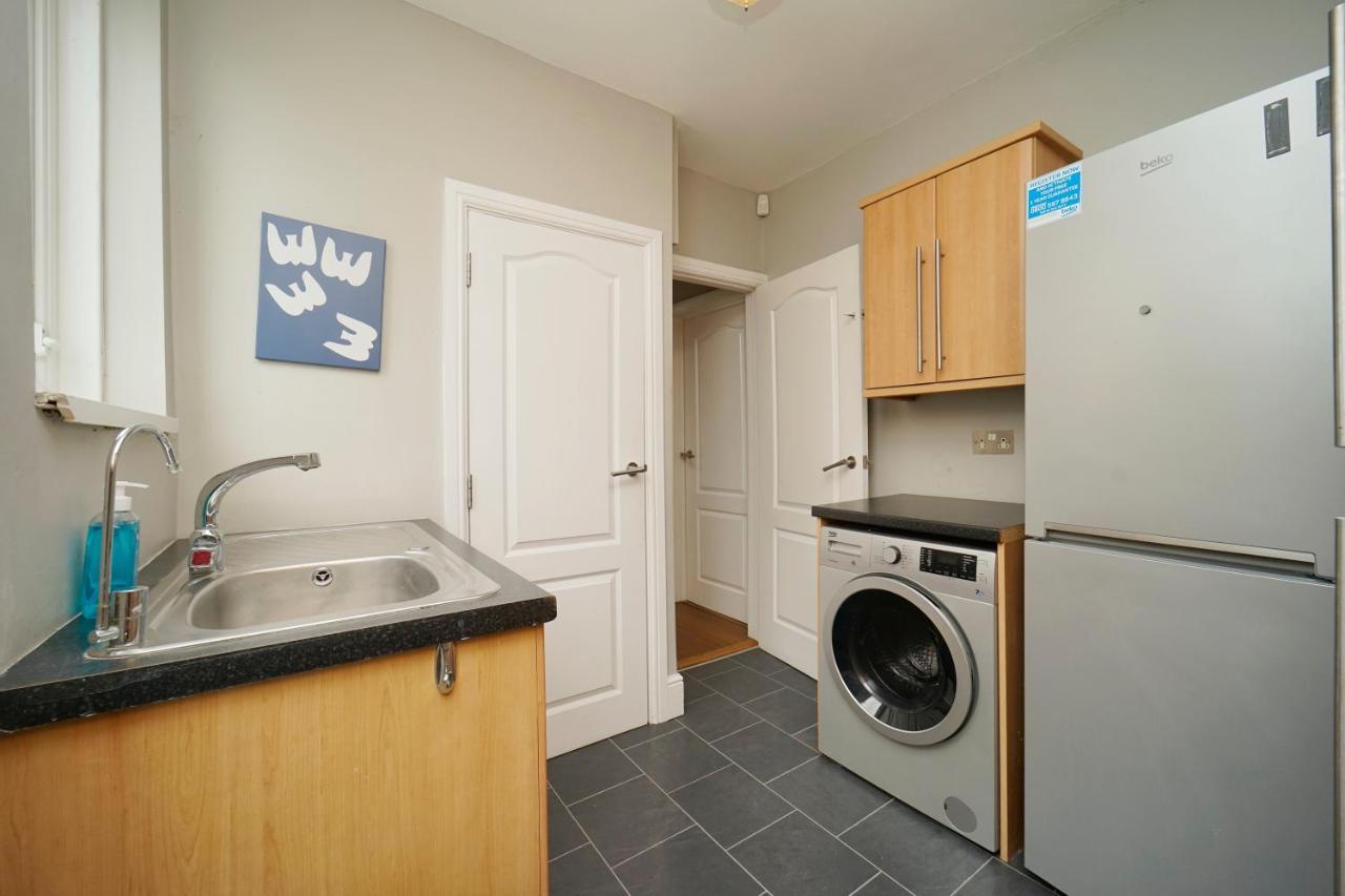 Stunning 5 Bed House In Chapel Allerton, Sleeps 9 リーズ エクステリア 写真